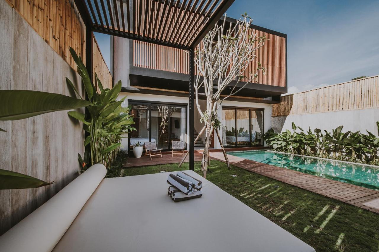 New 4 Bedroom 5 Min Walk To Berawa Beach Enclosed Livng Canggu  Luaran gambar