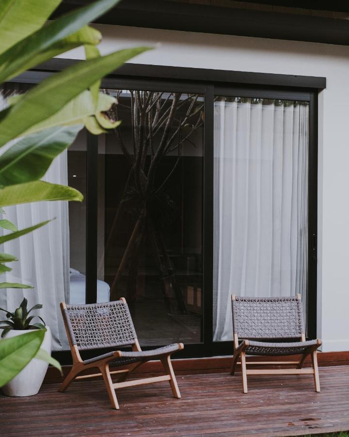 New 4 Bedroom 5 Min Walk To Berawa Beach Enclosed Livng Canggu  Luaran gambar