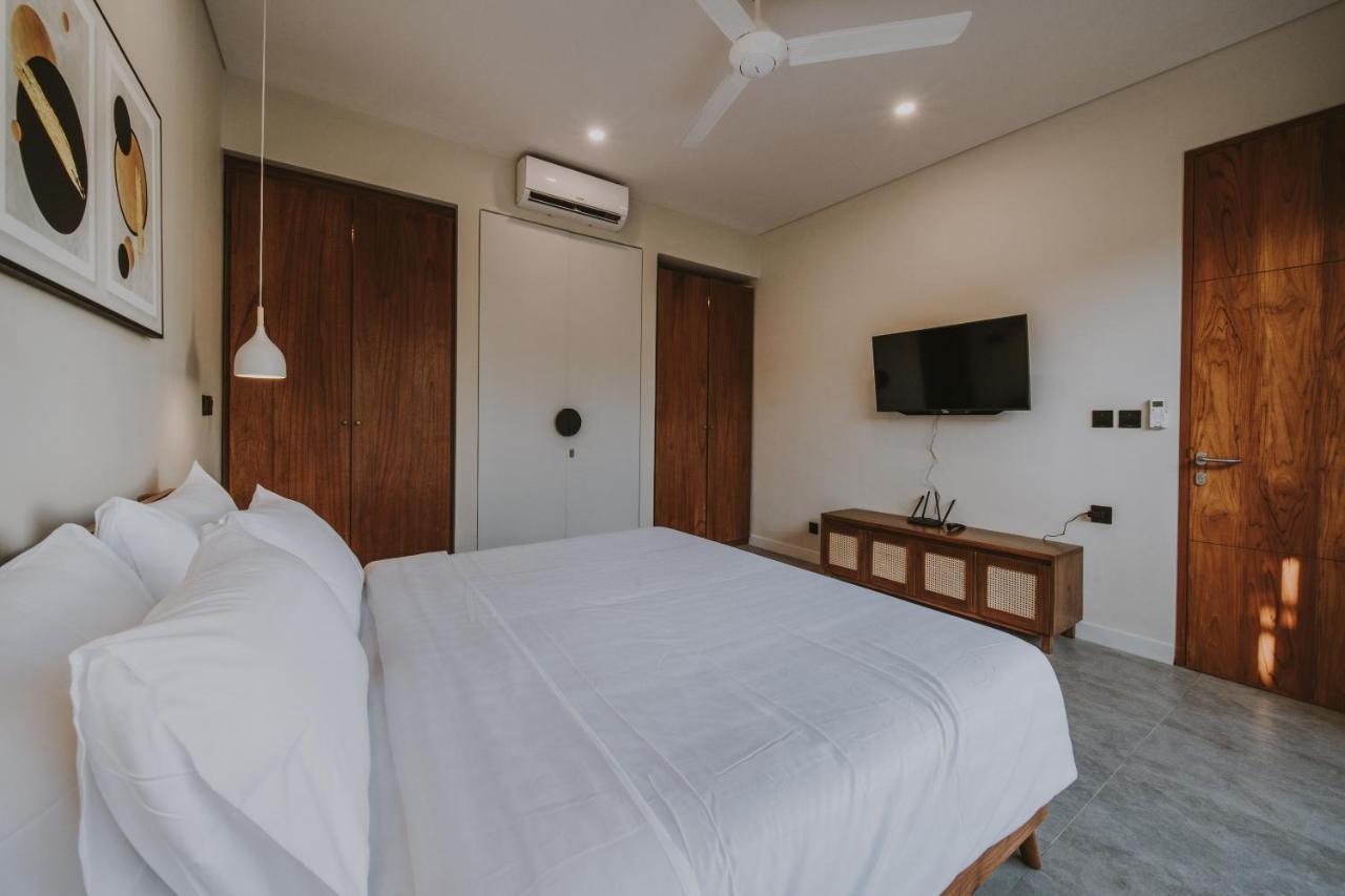 New 4 Bedroom 5 Min Walk To Berawa Beach Enclosed Livng Canggu  Luaran gambar