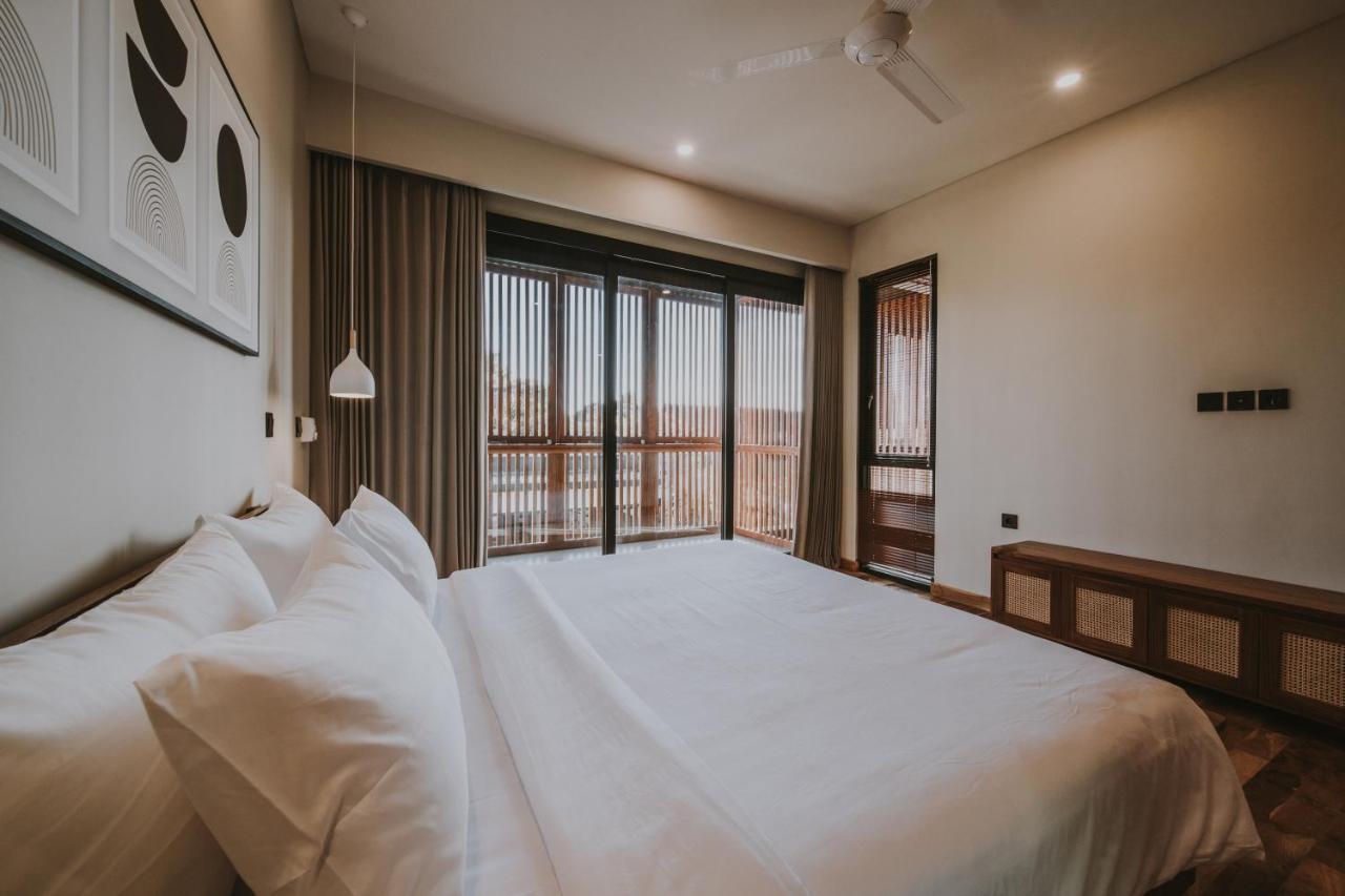 New 4 Bedroom 5 Min Walk To Berawa Beach Enclosed Livng Canggu  Luaran gambar