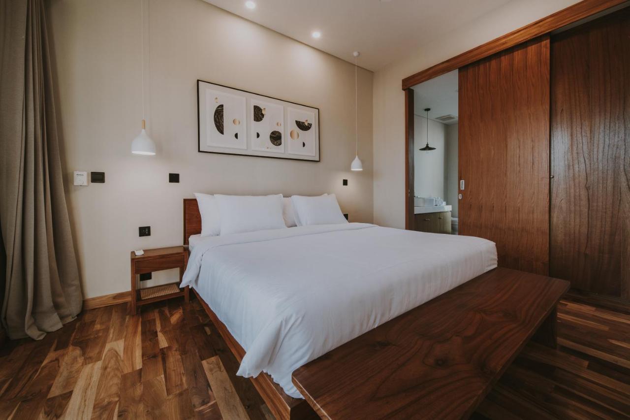 New 4 Bedroom 5 Min Walk To Berawa Beach Enclosed Livng Canggu  Luaran gambar