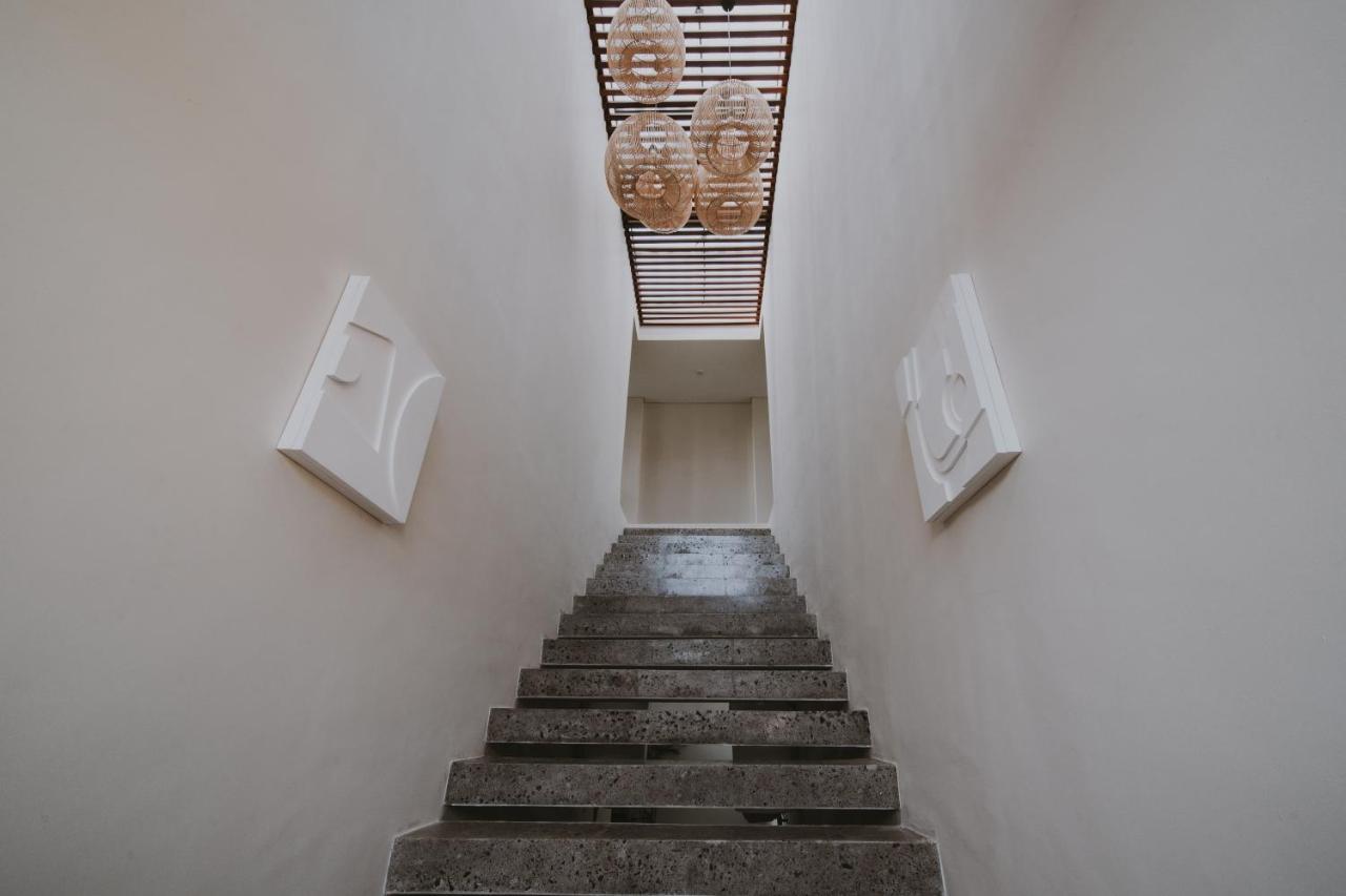 New 4 Bedroom 5 Min Walk To Berawa Beach Enclosed Livng Canggu  Luaran gambar