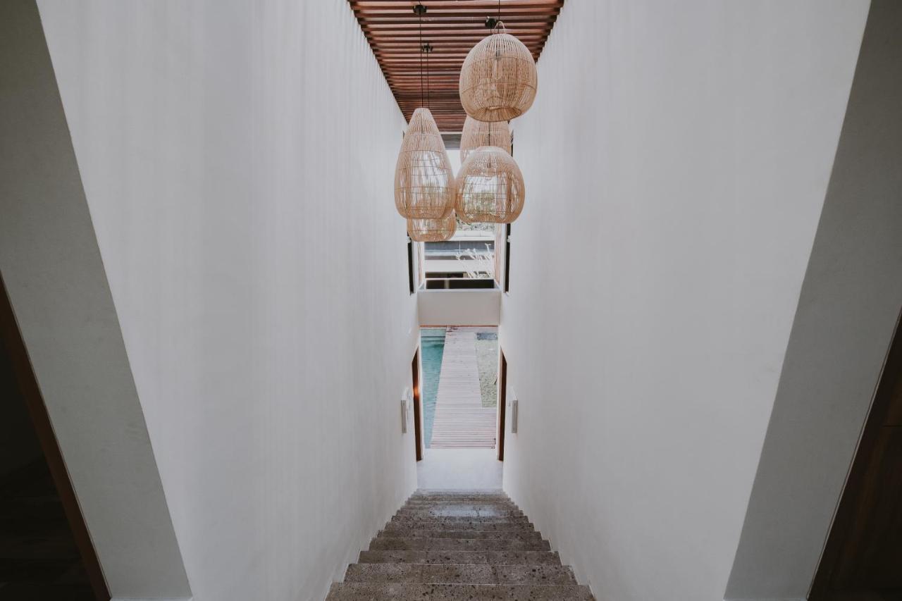 New 4 Bedroom 5 Min Walk To Berawa Beach Enclosed Livng Canggu  Luaran gambar