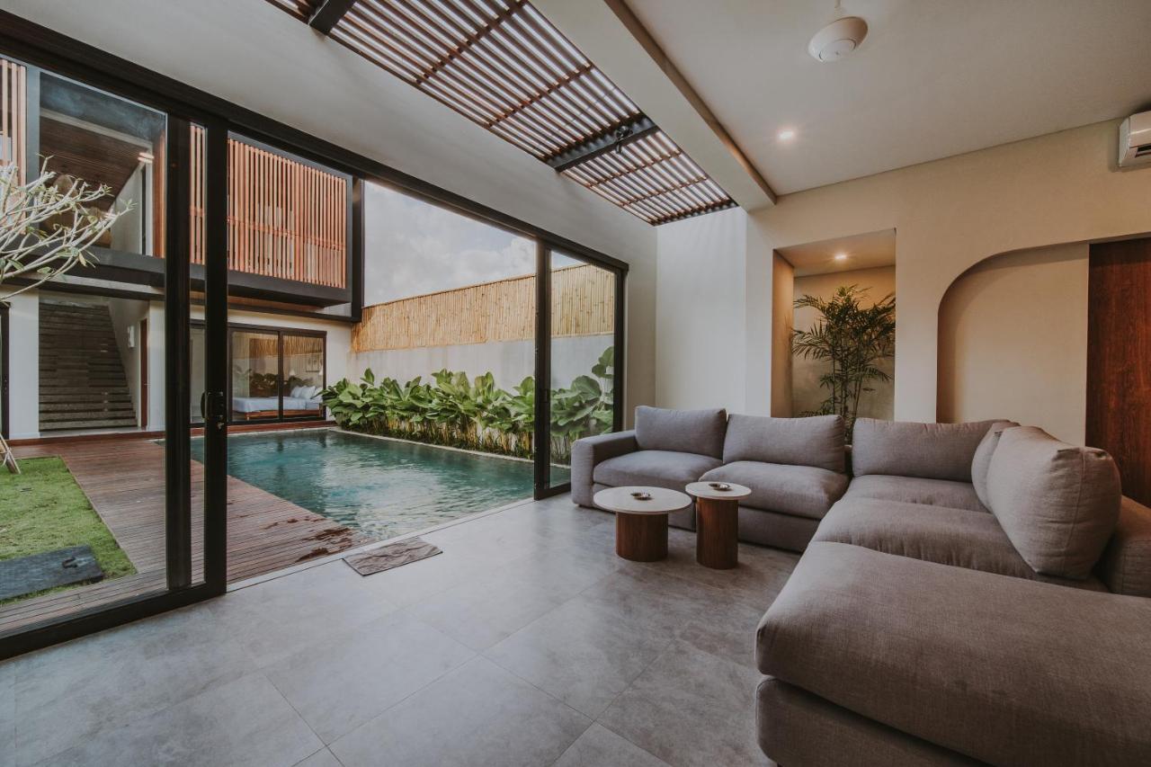 New 4 Bedroom 5 Min Walk To Berawa Beach Enclosed Livng Canggu  Luaran gambar