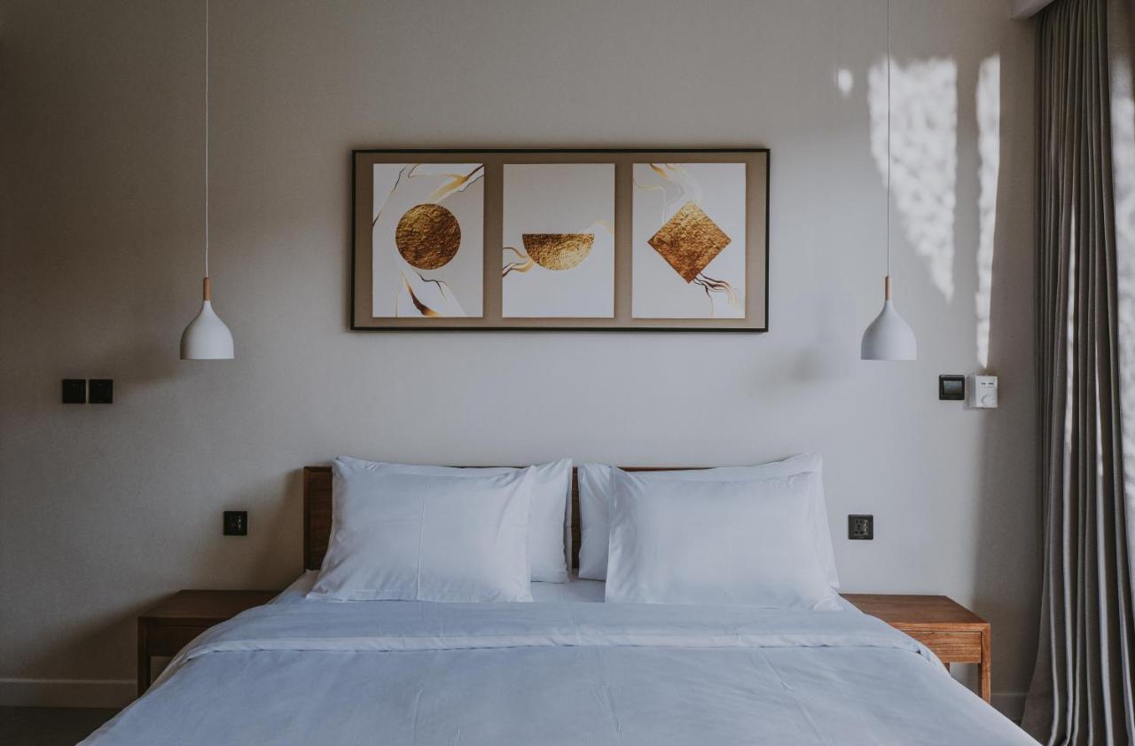 New 4 Bedroom 5 Min Walk To Berawa Beach Enclosed Livng Canggu  Luaran gambar