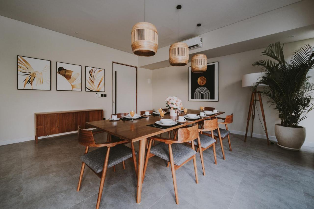 New 4 Bedroom 5 Min Walk To Berawa Beach Enclosed Livng Canggu  Luaran gambar