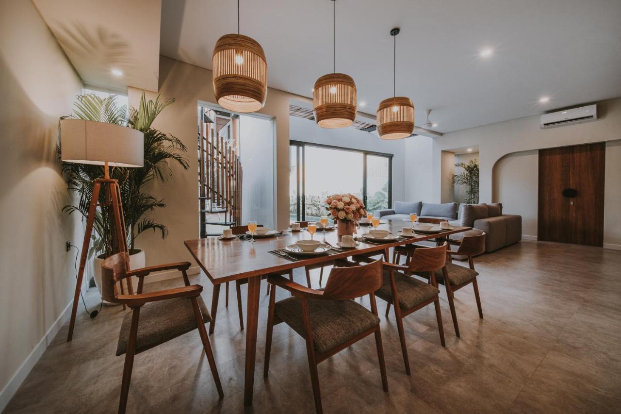 New 4 Bedroom 5 Min Walk To Berawa Beach Enclosed Livng Canggu  Luaran gambar