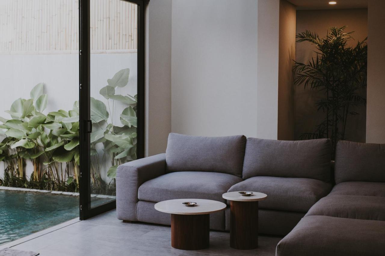 New 4 Bedroom 5 Min Walk To Berawa Beach Enclosed Livng Canggu  Luaran gambar