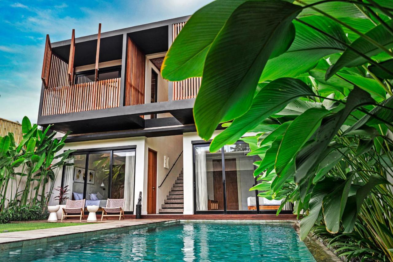 New 4 Bedroom 5 Min Walk To Berawa Beach Enclosed Livng Canggu  Luaran gambar